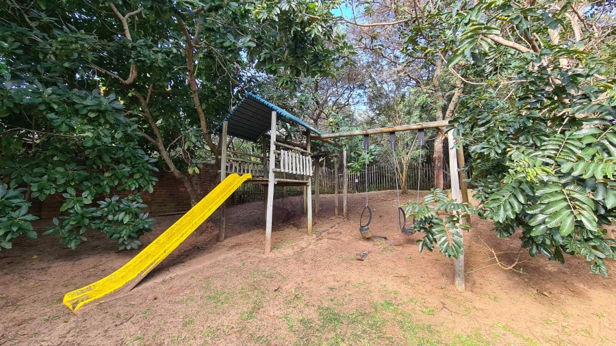 6 Bedroom Property for Sale in Blue Bend Eastern Cape